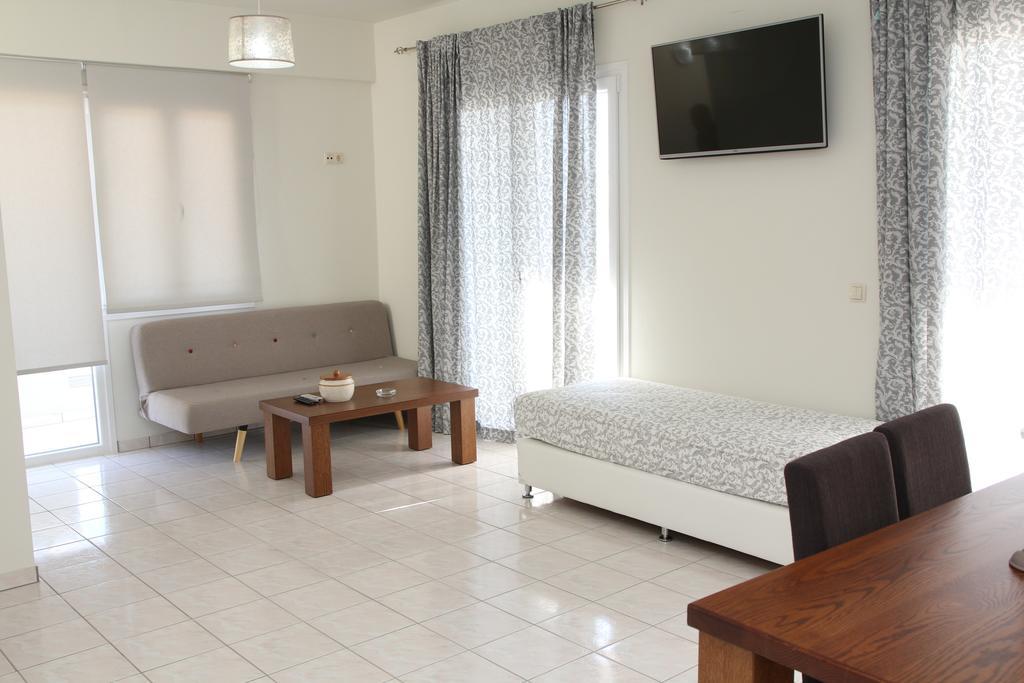 Holiday Luxury Villas Каламаки Экстерьер фото
