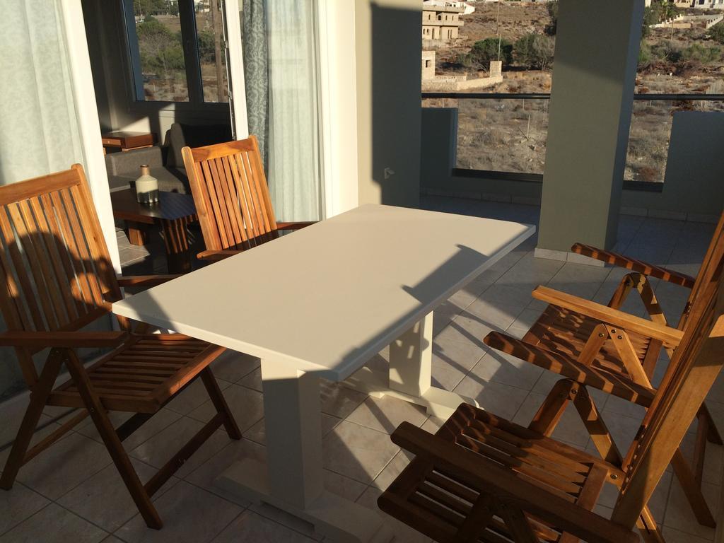 Holiday Luxury Villas Каламаки Экстерьер фото